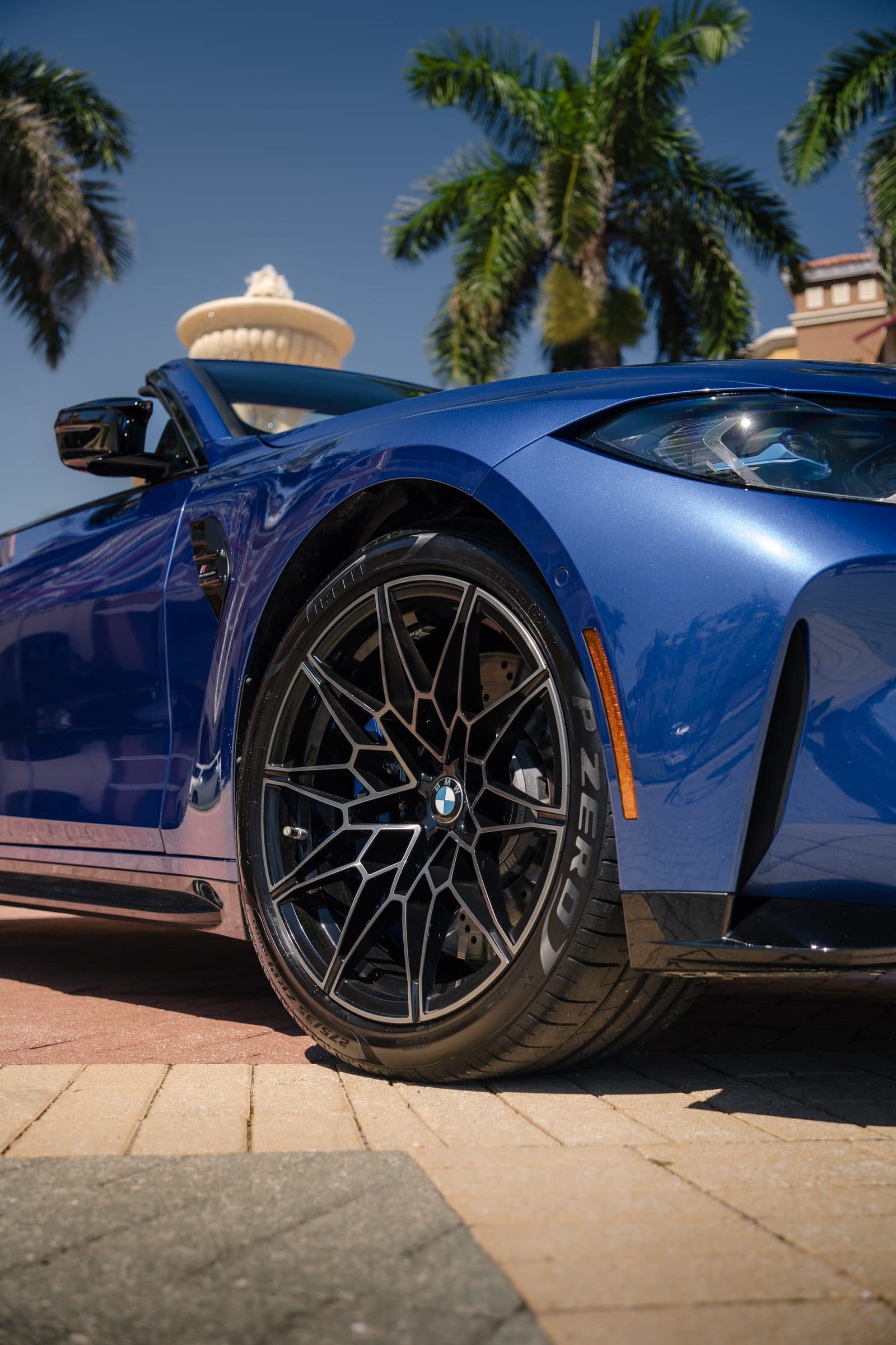 BMW M4 Competition Convertible — photo 6