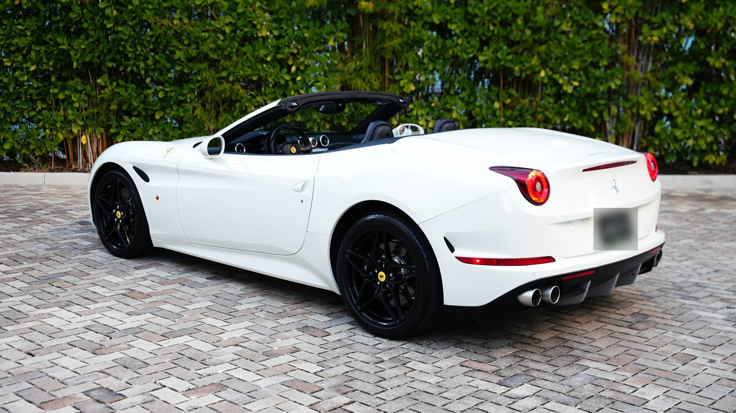 Ferrari California T — photo 5