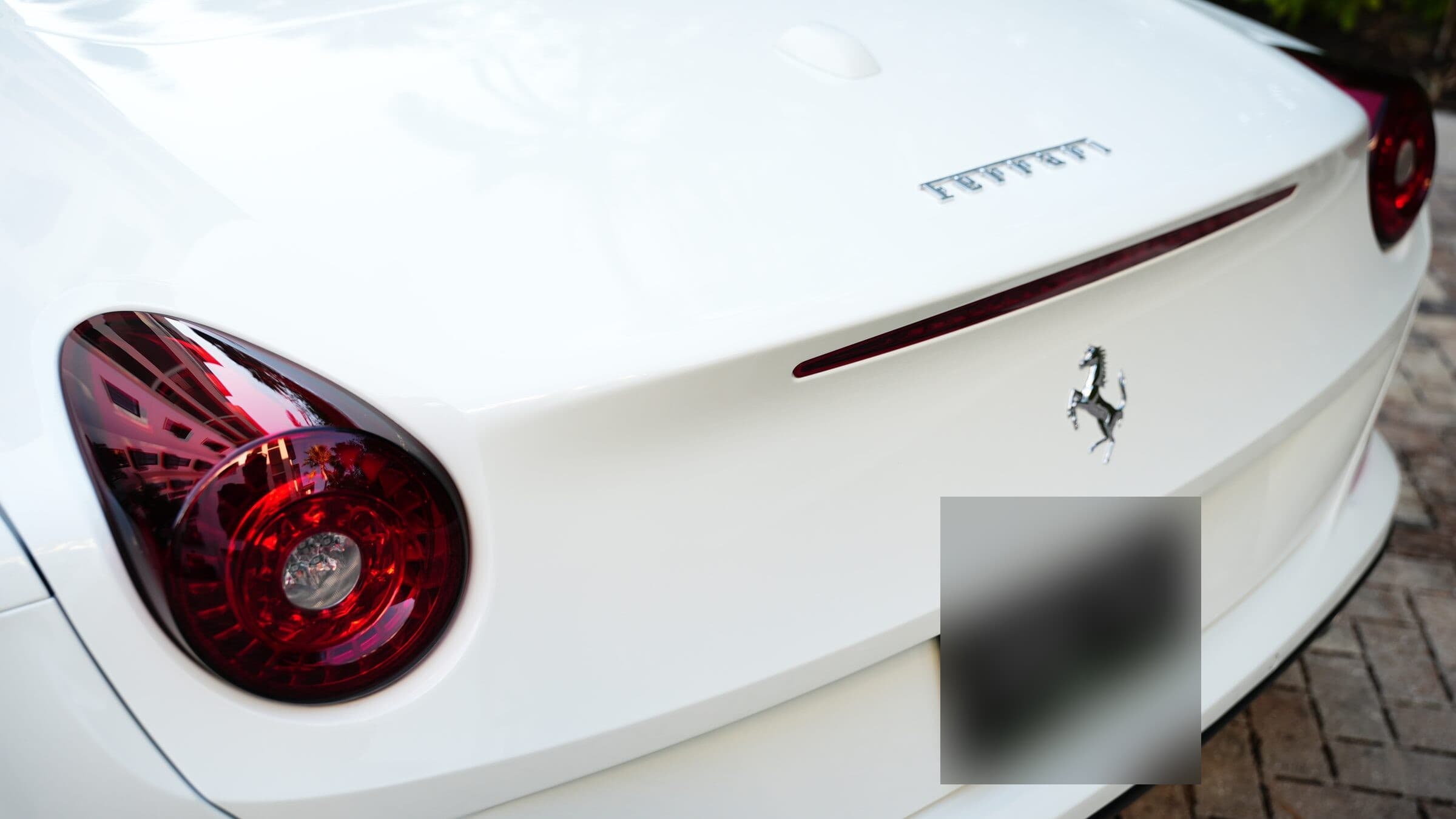 Ferrari California T — photo 12