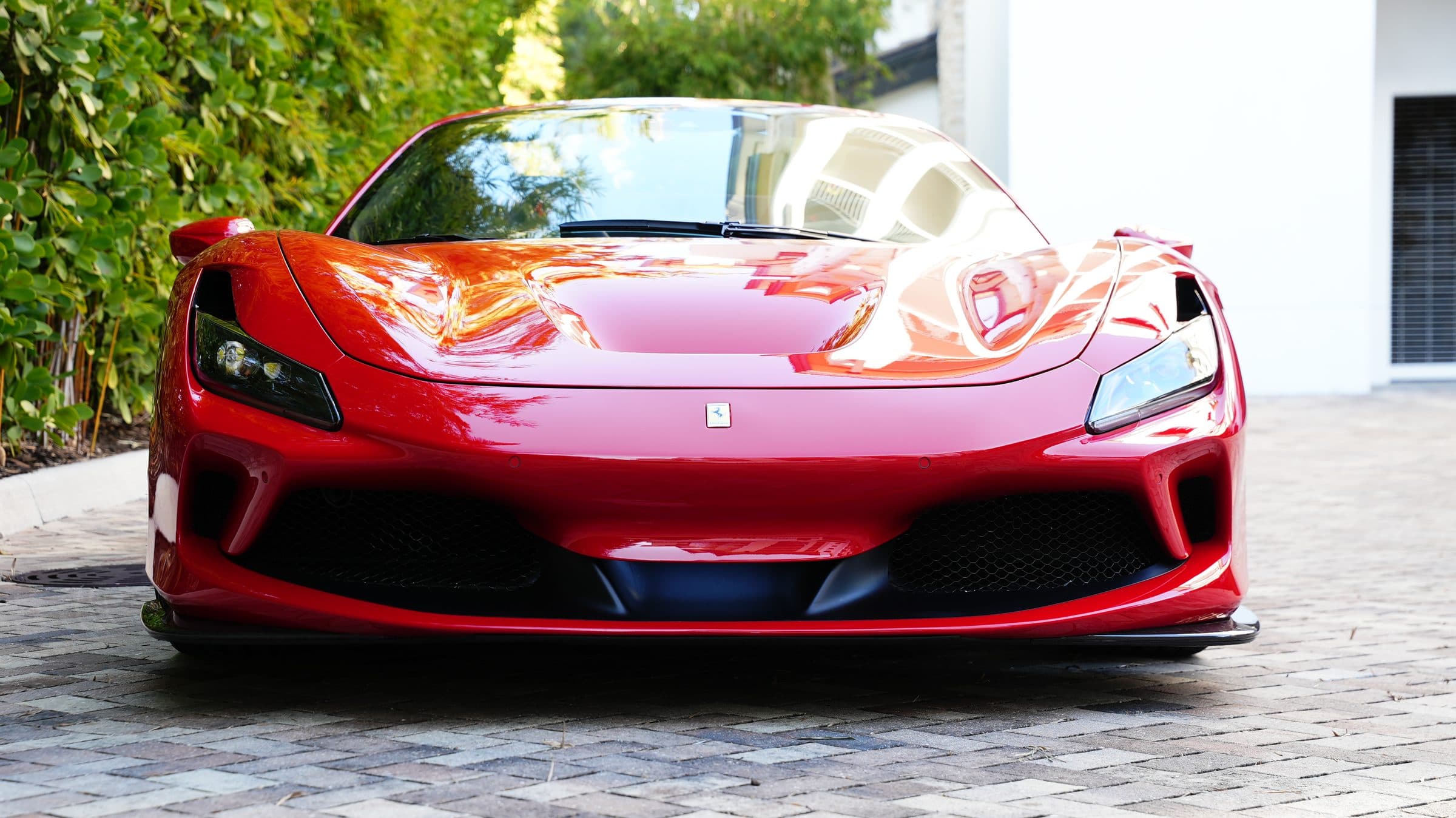 Ferrari F8 Spider — photo 2