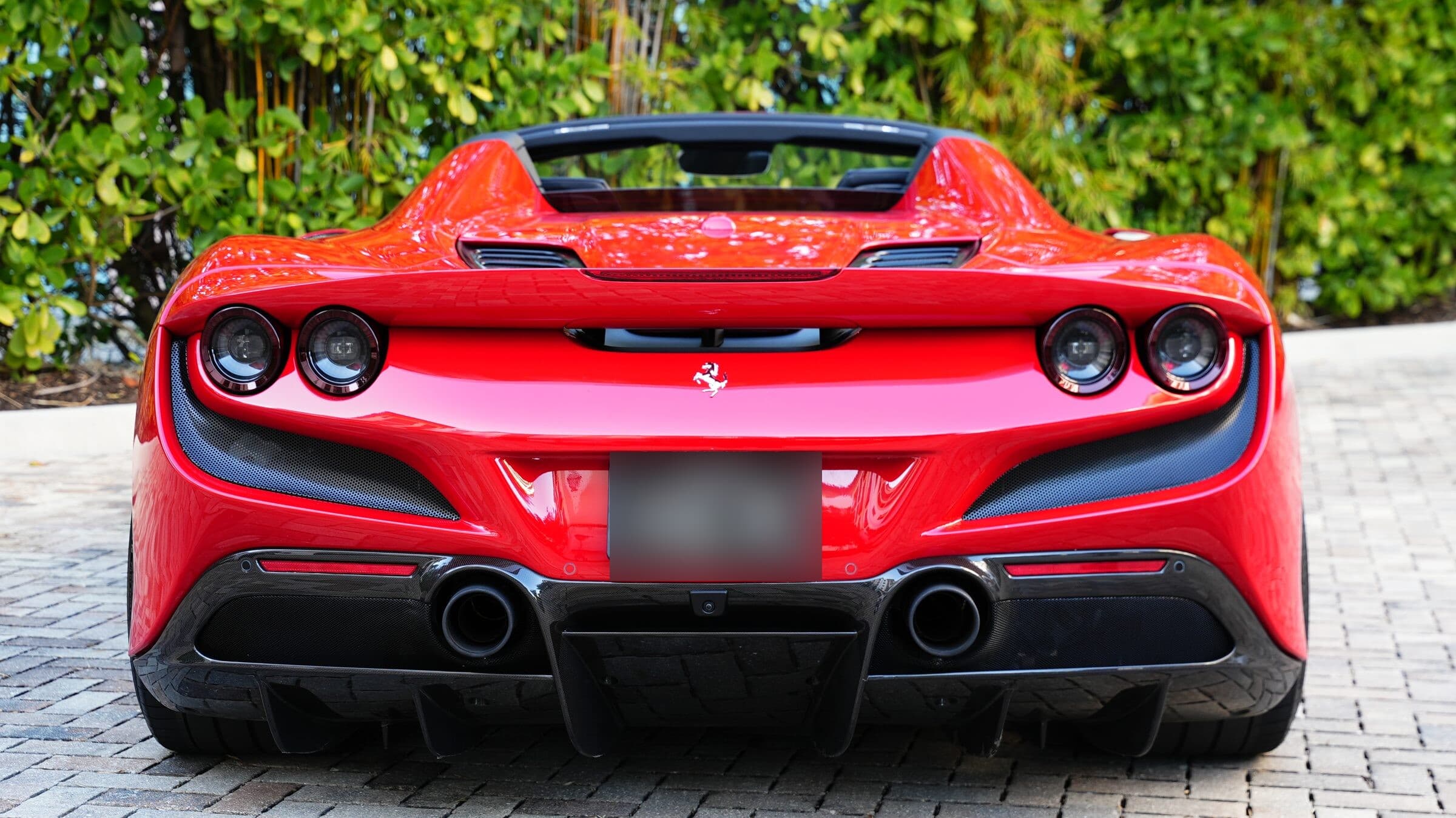 Ferrari F8 Spider — photo 5