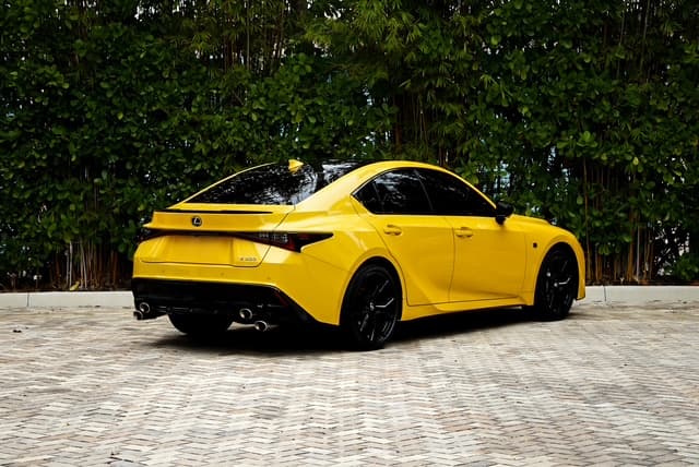 Lexus IS 500 F Sport — photo 5