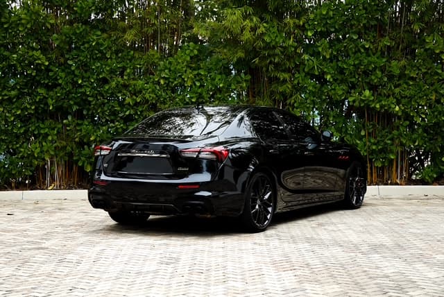Maserati Ghibli Trofeo — photo 5