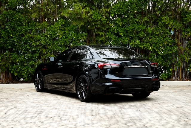 Maserati Ghibli Trofeo — photo 6