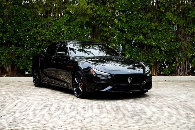 Maserati Ghibli Trofeo — photo 7