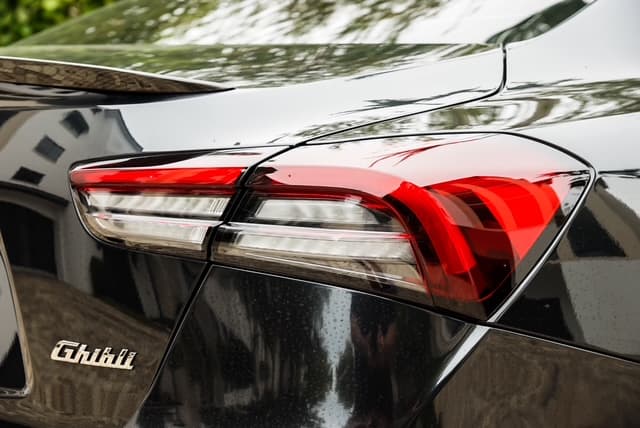 Maserati Ghibli Trofeo — photo 13