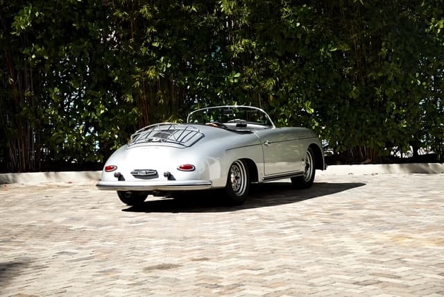 Porsche 356 Speedster — photo 7