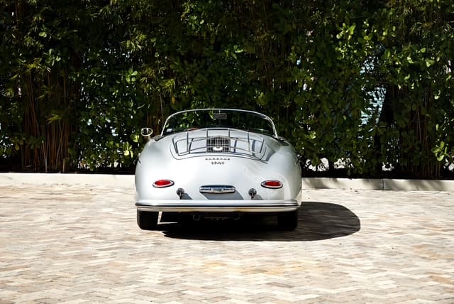 Porsche 356 Speedster — photo 8