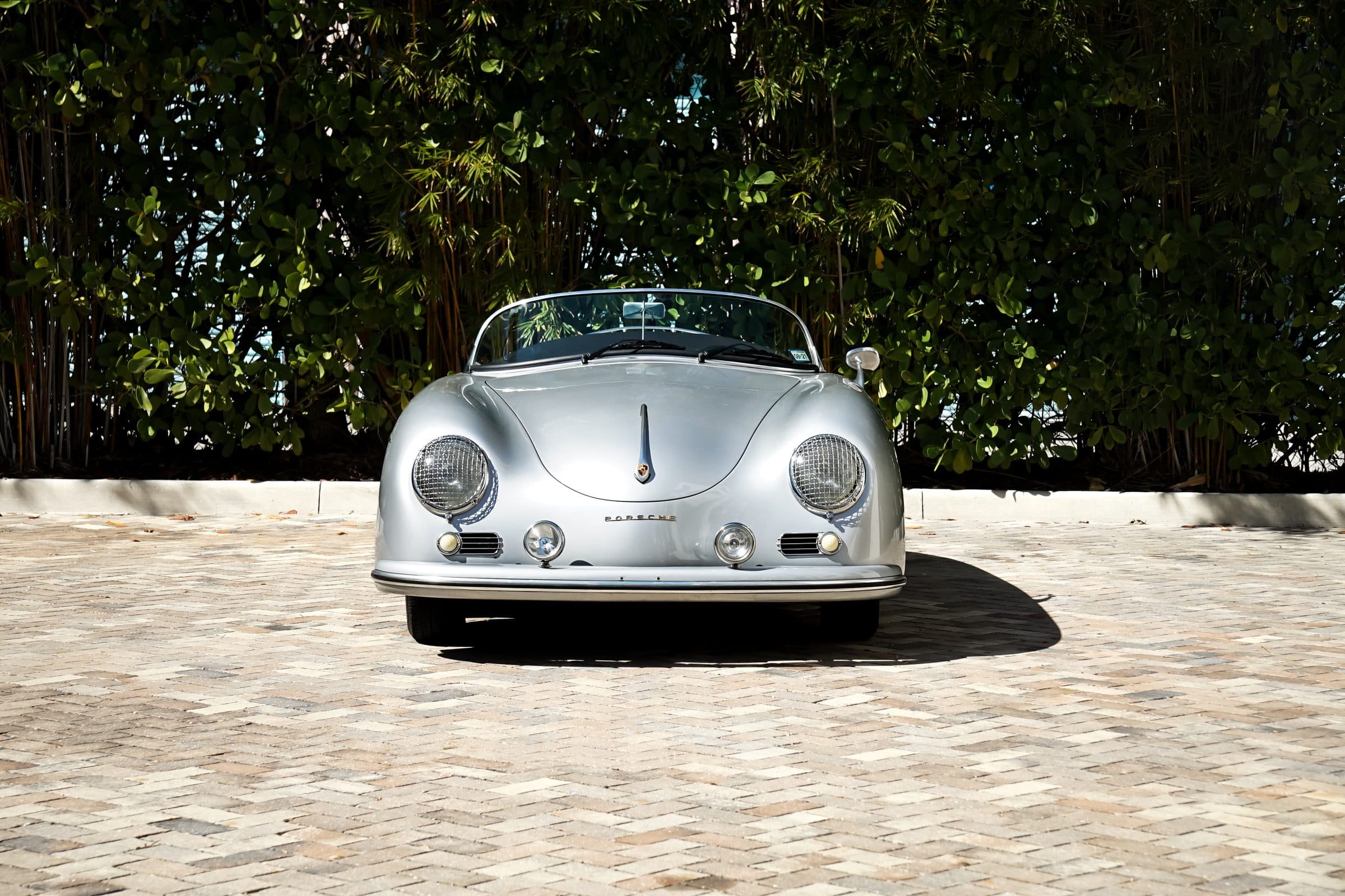 Porsche 356 Speedster — photo 9