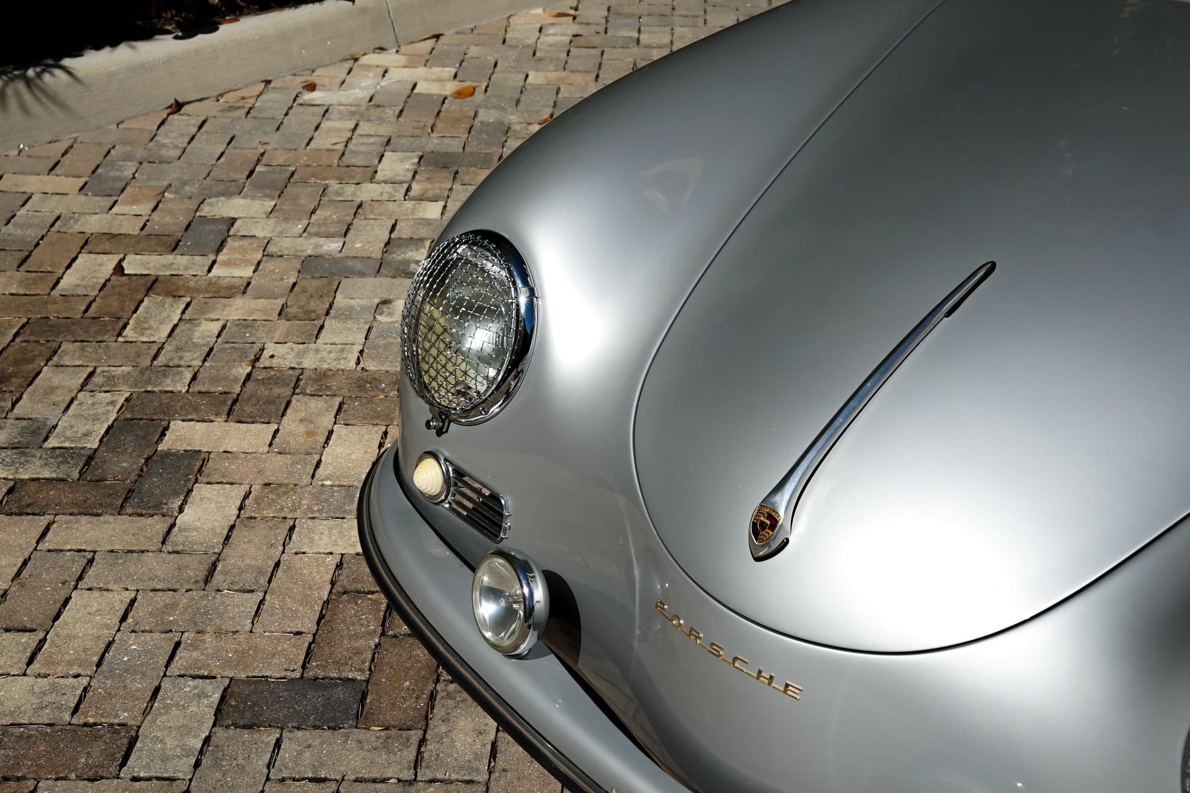 Porsche 356 Speedster — photo 10